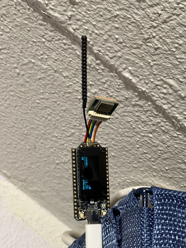 Afbeeldingslocatie: https://tweakers.net/i/R4WHe67cnKfip_WUOe6V7a4qM68=/x800/filters:strip_icc():strip_exif()/f/image/pvCWD4KpEuIwoR0IxrCOqrnt.jpg?f=fotoalbum_large