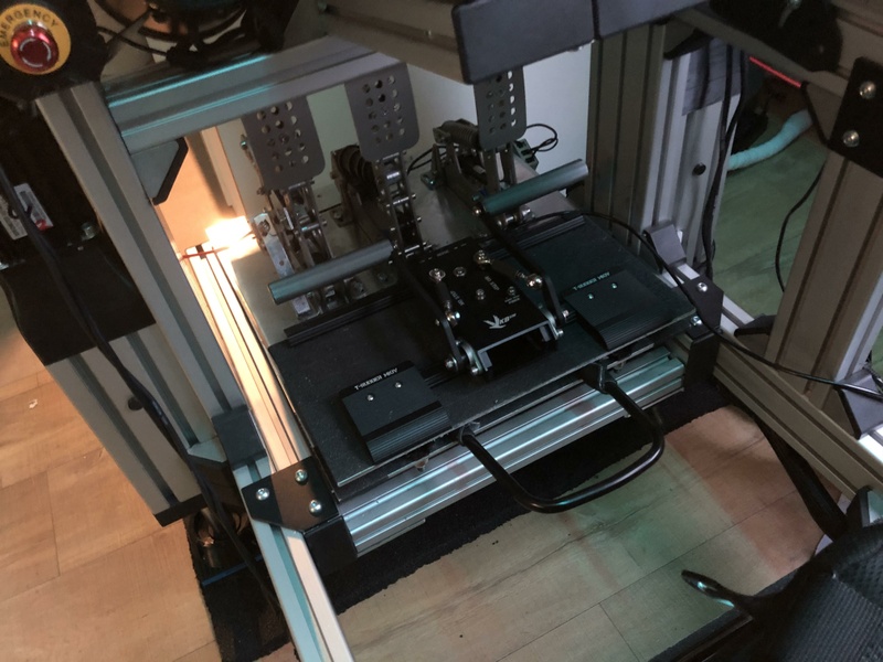 Afbeeldingslocatie: https://tweakers.net/i/R5BR5YMwGedLwgkVB858O8K9lJE=/800x/filters:strip_icc():strip_exif()/f/image/NjrhDAy1aFAzl5MyNSM4eMkg.jpg?f=fotoalbum_large