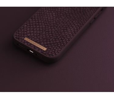 Njord byElements Salmon Leather Magsafe