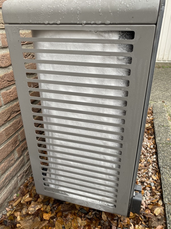 Afbeeldingslocatie: https://tweakers.net/i/R6FH7j0HcpHlRI9N2MAdsMtM-k0=/x800/filters:strip_icc():strip_exif()/f/image/rjxJtQKad1QVx4MEdmWyjrjT.jpg?f=fotoalbum_large