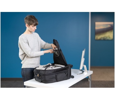 Kensington Contour™ 2.0 Pro Overnight Laptop Spinner — 17”