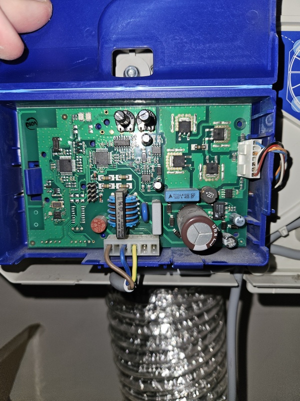 Afbeeldingslocatie: https://tweakers.net/i/R7YuyihnVvwjRDrl_JfE7ulPBIc=/x800/filters:strip_icc():strip_exif()/f/image/i5atZXelM228IpjaDi0OtbtU.jpg?f=fotoalbum_large