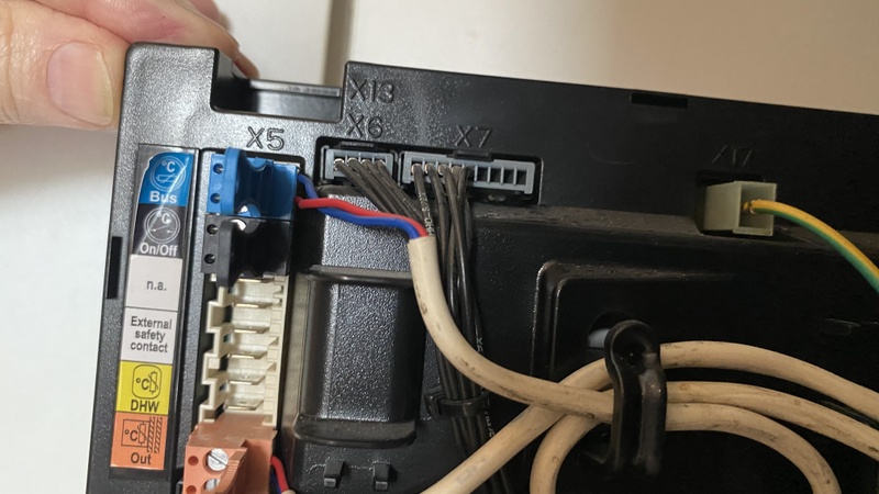 Afbeeldingslocatie: https://tweakers.net/i/R8NS4JYRHFQaZatnYVNxJ_xZ9Zg=/800x/filters:strip_icc():strip_exif()/f/image/MLSJ4tdcCk0UgFZRez9qfCYk.jpg?f=fotoalbum_large