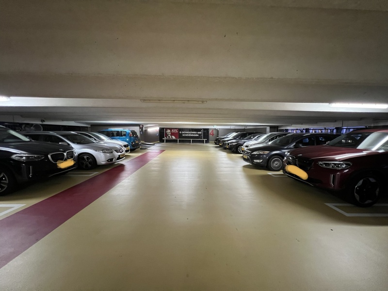 Afbeeldingslocatie: https://tweakers.net/i/R8huzndvjbEoH6BWi3foWJm9Ac4=/800x/filters:strip_icc():strip_exif()/f/image/WktbacFvKi9REx8NnnLyh4WC.jpg?f=fotoalbum_large