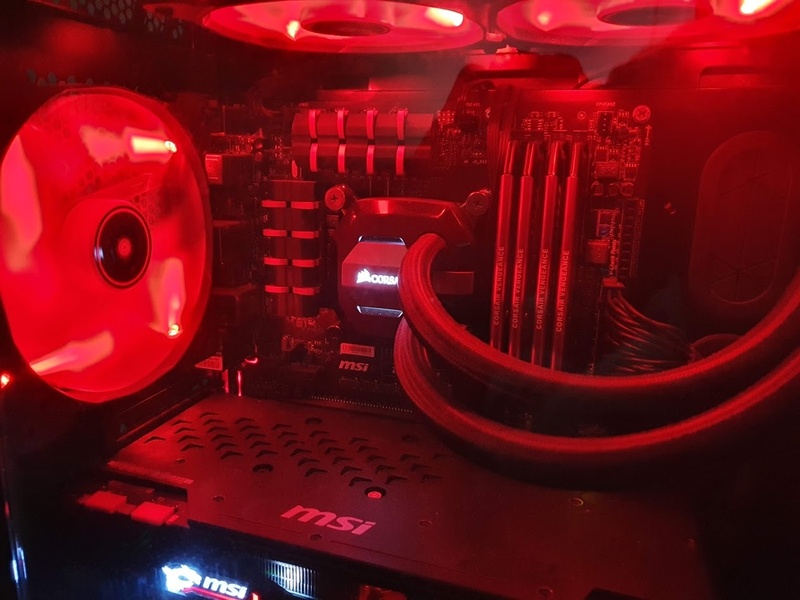 Afbeeldingslocatie: https://tweakers.net/i/R9KG7pieDr7ecaE3l9WPGoX4C3A=/800x/filters:strip_icc():strip_exif()/f/image/gdbfCKnzZV3kfu5mwrBk4vSM.jpg?f=fotoalbum_large