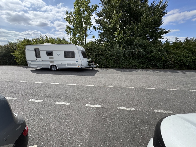 Afbeeldingslocatie: https://tweakers.net/i/RAVkyyUx3K1n6ia8W9Lus8GFcBw=/800x/filters:strip_icc():strip_exif()/f/image/0G2d8LP3iDdvRXlIHwQp3l1j.jpg?f=fotoalbum_large