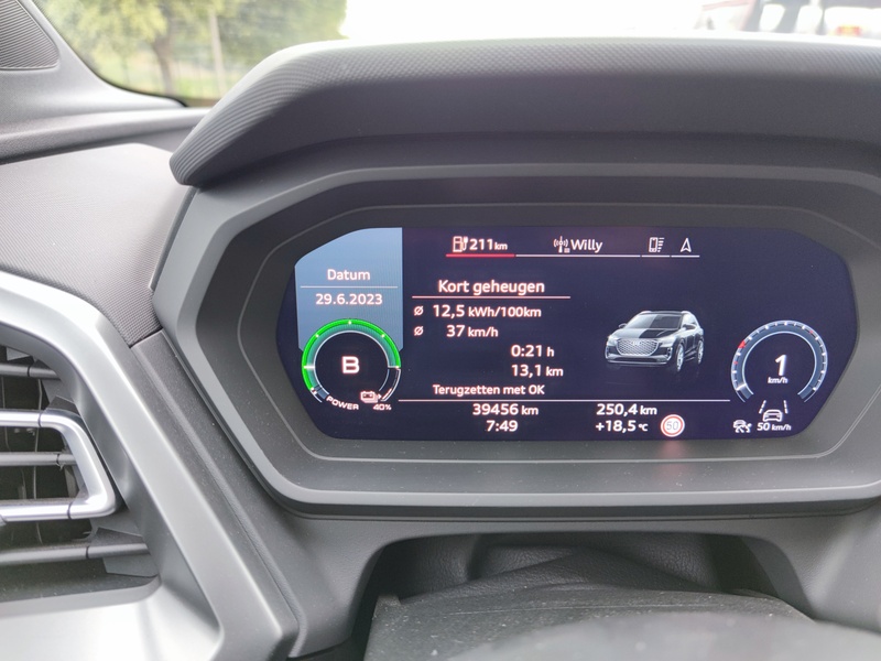 Afbeeldingslocatie: https://tweakers.net/i/RAfS3gapIjwlsMgqH0Cr6zp-2Z0=/800x/filters:strip_icc():strip_exif()/f/image/szSE4p7jGIX3cAR1RiqFmsPc.jpg?f=fotoalbum_large