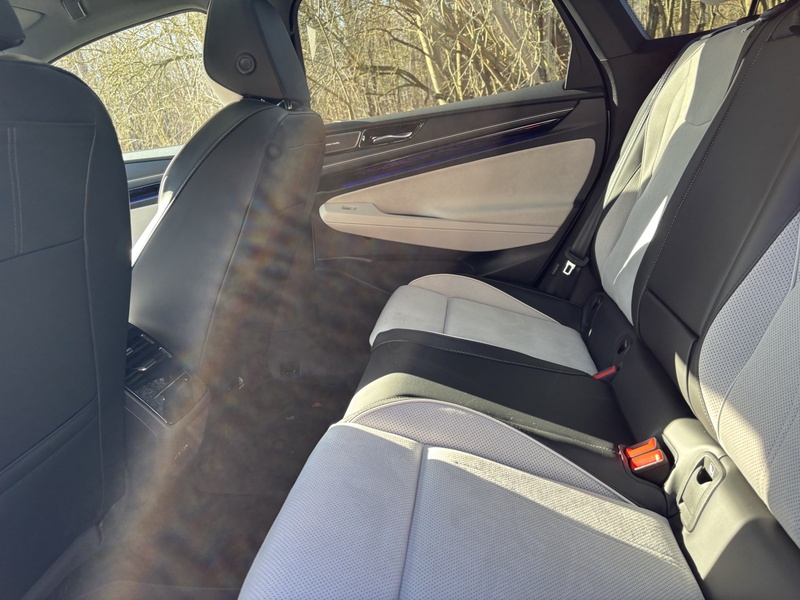 Afbeeldingslocatie: https://tweakers.net/i/RBHVFst5aah4U3j7Q3cPgA5MeHM=/800x/filters:strip_icc():strip_exif()/f/image/FtaQLx0i1hl75t09q9pmnar4.jpg?f=fotoalbum_large