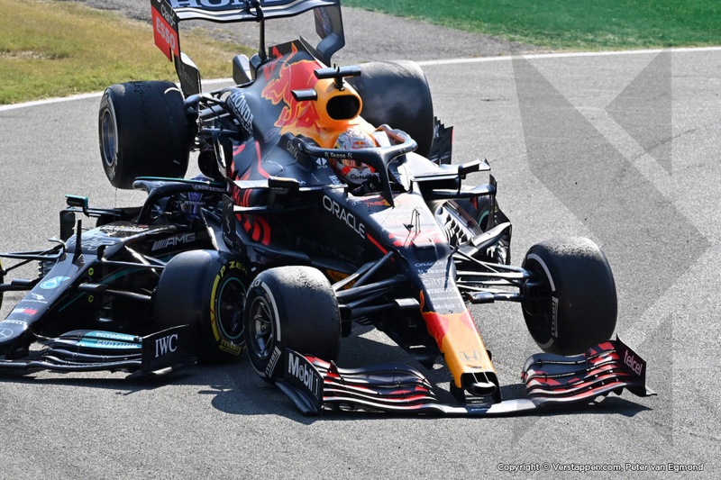 Afbeeldingslocatie: https://tweakers.net/i/RDG4AaxeNVgnoQXo7d7b_GhzxO8=/800x/filters:strip_icc():strip_exif()/f/image/hfHCUjDN8Cq58eGLa0dg2FBZ.jpg?f=fotoalbum_large