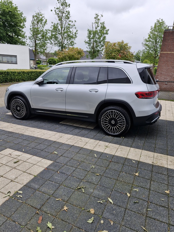 Afbeeldingslocatie: https://tweakers.net/i/RDx42OBJz5CaArMXfIivKzOJty8=/x800/filters:strip_icc():strip_exif()/f/image/xqn1Wk5MIGVYw66NyNo8TkPQ.jpg?f=fotoalbum_large