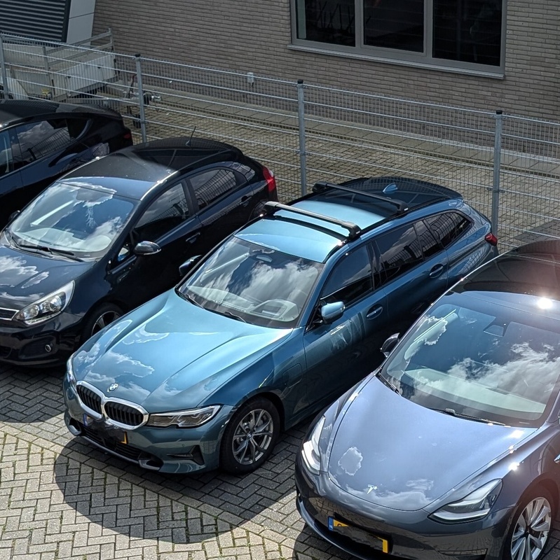 Afbeeldingslocatie: https://tweakers.net/i/RFlsq6EWoIS5JMSLJ4VNu7NgMfE=/x800/filters:strip_icc():strip_exif()/f/image/nhlvft5UqohiCi21Mo34keBw.jpg?f=fotoalbum_large