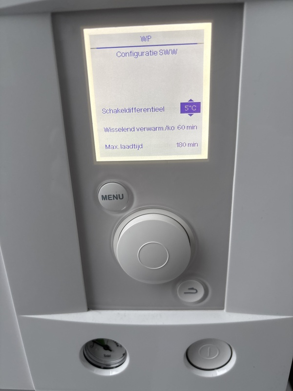 Afbeeldingslocatie: https://tweakers.net/i/RIJ4SCkCt18ePpUuhekikmUVXks=/x800/filters:strip_icc():strip_exif()/f/image/l6mp6SZGw7ucB7cr5Z9OvDDG.jpg?f=fotoalbum_large