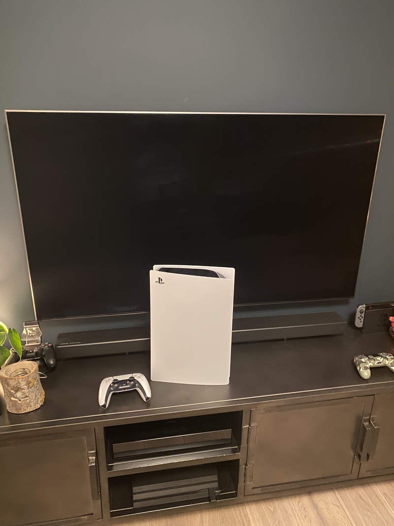 Afbeeldingslocatie: https://tweakers.net/i/RJIiKqcBhYo9aO6UMohQM3jJ7qs=/800x/filters:strip_icc():strip_exif()/f/image/57q9FAEHVA6akIdzTMaegeqm.jpg?f=fotoalbum_large