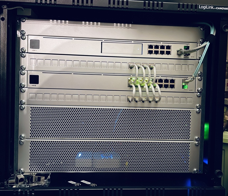 Afbeeldingslocatie: https://tweakers.net/i/RLPa7DJMBisU9v6Be0nm5t5drhg=/800x/filters:strip_icc():strip_exif()/f/image/68hSAzPA5KxbPYTNUH32Mt2r.jpg?f=fotoalbum_large