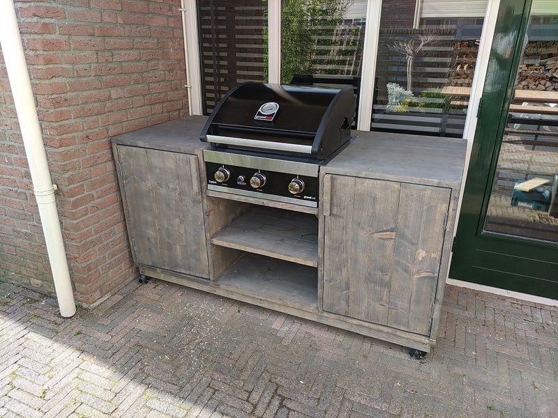 Afbeeldingslocatie: https://tweakers.net/i/RMSahvN6mwo3sJ1cX9tBpDw5Uvc=/800x/filters:strip_icc():strip_exif()/f/image/o4tMV2M8aAJCfPtmALUDrP5T.jpg?f=fotoalbum_large