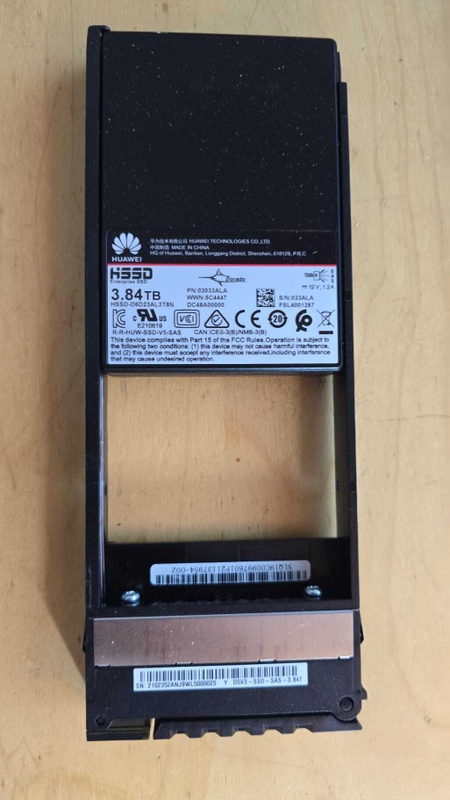 Huawei 3,84 TB sas-3 12G SSD aangeboden - Vraag & Aanbod - Tweakers