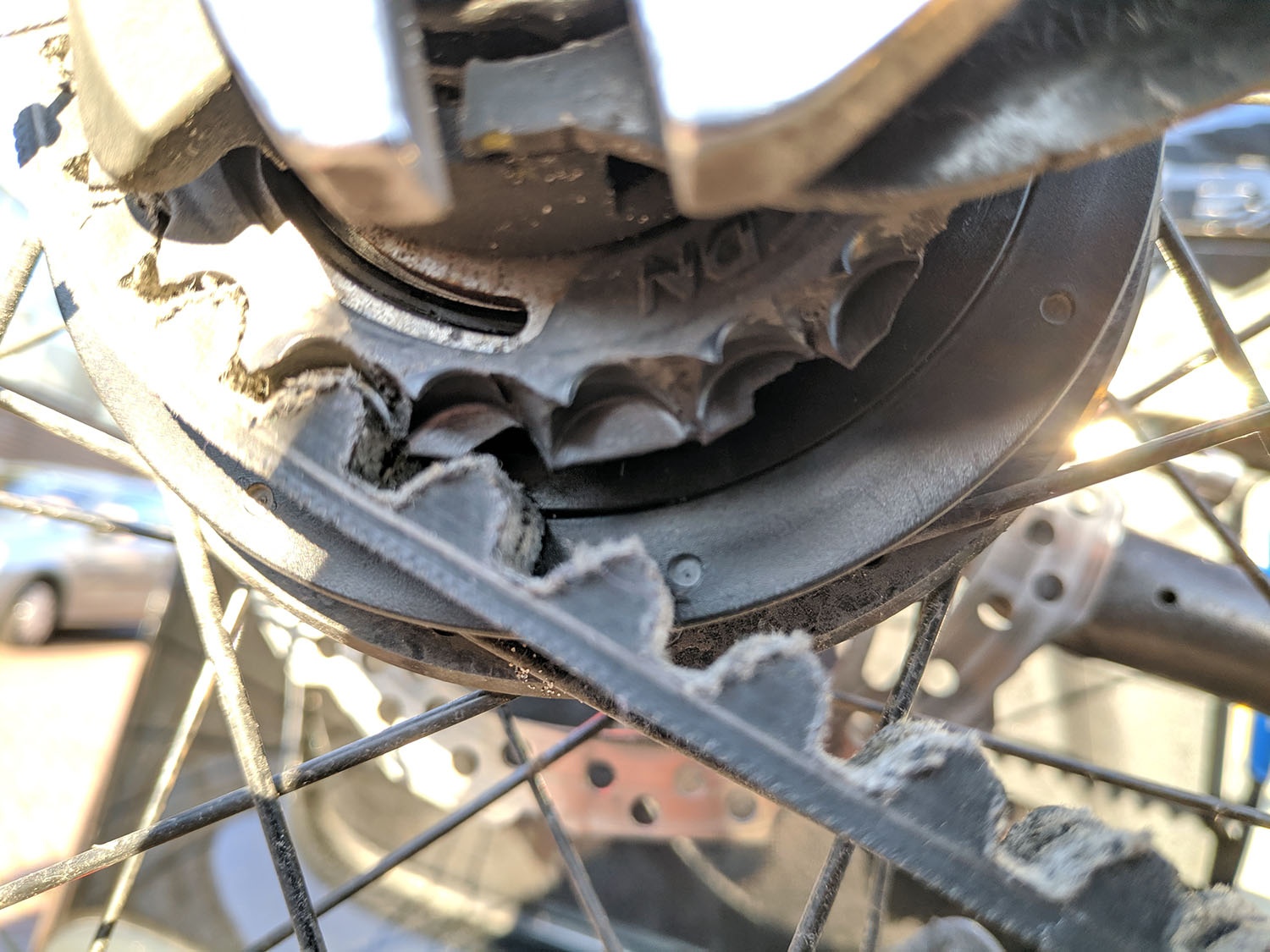 Afbeeldingslocatie: https://tweakers.net/i/RMbQthx-w3aALvwCup4VZoeVd9Y=/full-fit-in/4920x3264/filters:max_bytes(3145728):no_upscale():strip_icc():fill(white):strip_exif()/f/image/NGSQQf7TzXLx7uBzE3GzwIox.jpg