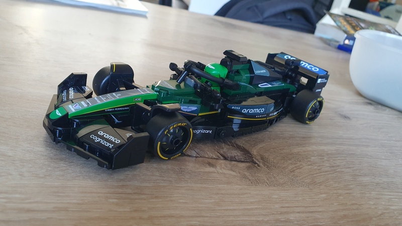 Afbeeldingslocatie: https://tweakers.net/i/RNKjXq7y2MRBM27IoUZ_sIJTzcQ=/800x/filters:strip_icc():strip_exif()/f/image/4WGNBHhzCwPujHxnPq1PJOgV.jpg?f=fotoalbum_large