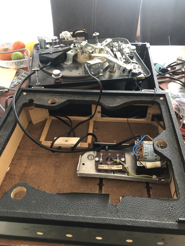 Afbeeldingslocatie: https://tweakers.net/i/RR7uroiCH-x-zFaRYqI4wZdcitk=/x800/filters:strip_icc():strip_exif()/f/image/bQiJuluDMmatGvxVmKO7yn5G.jpg?f=fotoalbum_large