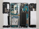 Teardown Samsung Galaxy Fold. Bron: Weibo