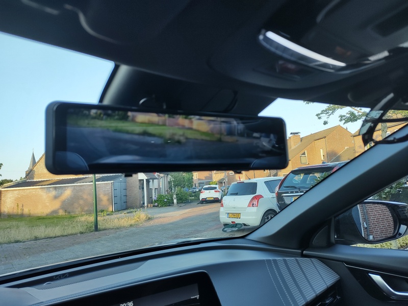 Afbeeldingslocatie: https://tweakers.net/i/RXkal8xMRWr69h4xddxpE1rkVLQ=/800x/filters:strip_icc():strip_exif()/f/image/QoP44ww7yPBBYUGDoC5m4hEL.jpg?f=fotoalbum_large