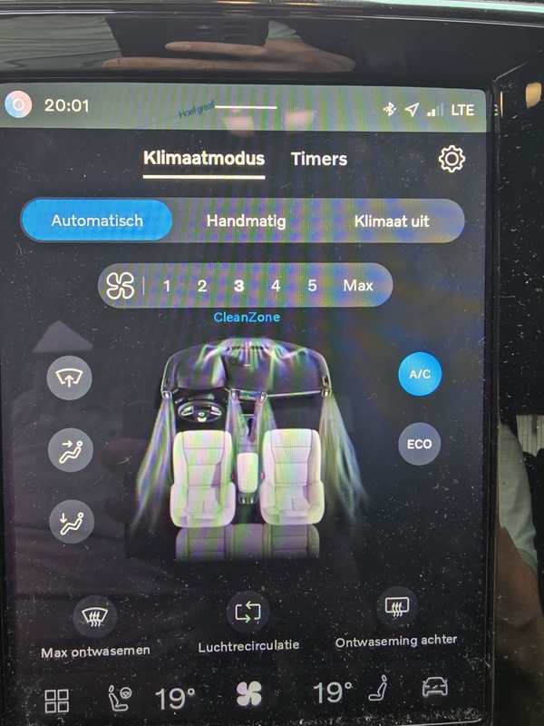 Afbeeldingslocatie: https://tweakers.net/i/RdHYt8RjG0kzYtkE6caB12knGy4=/x800/filters:strip_icc():strip_exif()/f/image/KP4yLV7FgmfruGIGqxr91MtH.jpg?f=fotoalbum_large