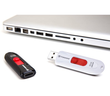 Transcend USB-Stick JetFlash 590 / 32GB / wei