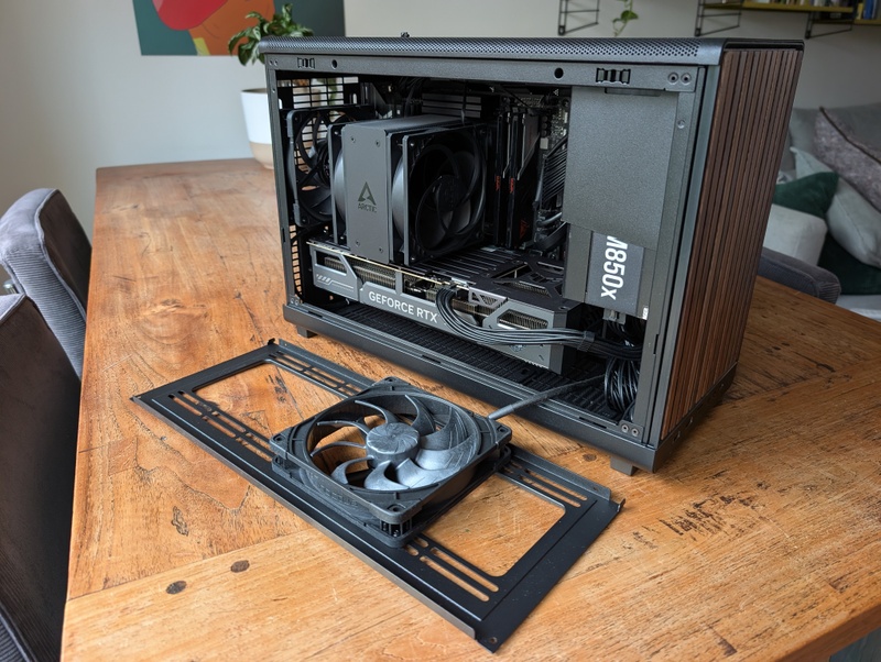 Afbeeldingslocatie: https://tweakers.net/i/ReTBKmLPK7gxav7bDqvTsDPpq8Y=/800x/filters:strip_icc():strip_exif()/f/image/ywDi78BwIcJiSKUs3Xww9vhu.jpg?f=fotoalbum_large