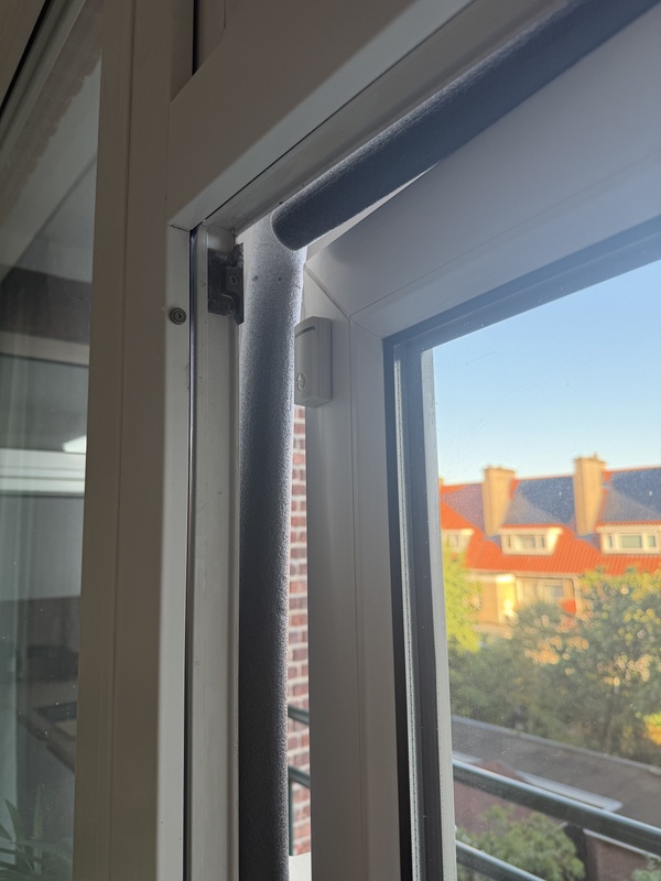 Afbeeldingslocatie: https://tweakers.net/i/RgEeJWGcbSNX8IRxADXlQLsLzhQ=/x800/filters:strip_icc():strip_exif()/f/image/21xIHcA6jlX2YIV3zjkBLKXM.jpg?f=fotoalbum_large