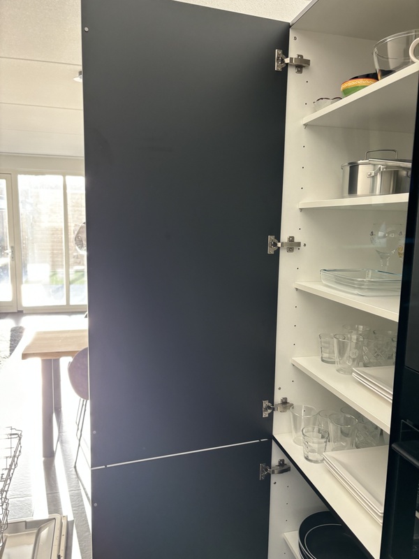 Afbeeldingslocatie: https://tweakers.net/i/Rh96-ch3IRzrJY4fU5ziEO5RiHk=/x800/filters:strip_icc():strip_exif()/f/image/ngyuApecGi1qcirLlXjh1WSm.jpg?f=fotoalbum_large