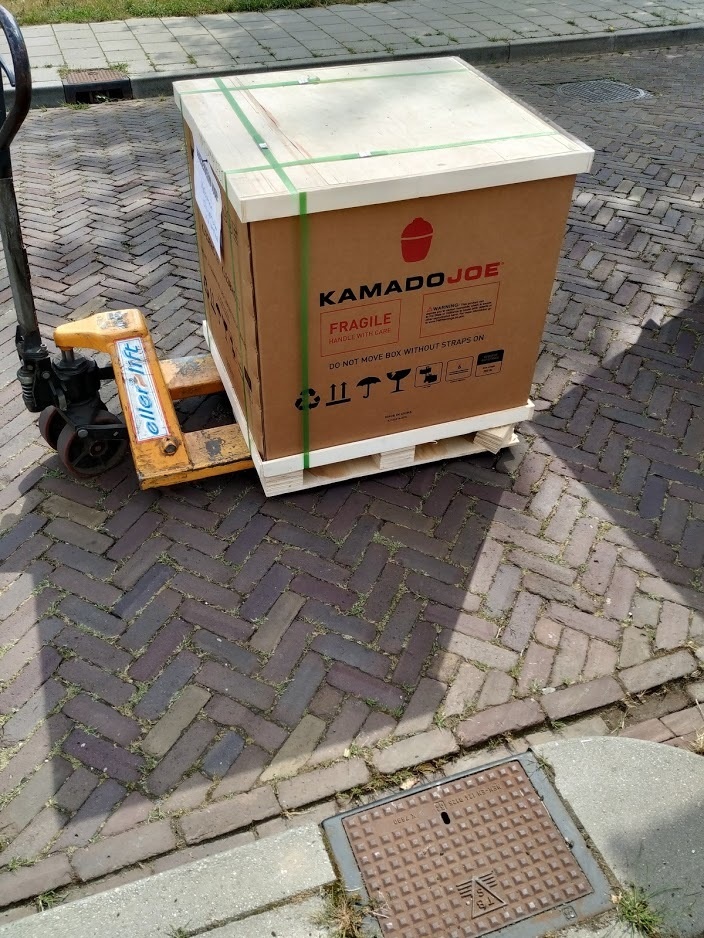 Afbeeldingslocatie: https://tweakers.net/i/Rhyetw7uZt-1uFZrJAc6W5Qbfjo=/full-fit-in/4920x3264/filters:max_bytes(3145728):no_upscale():strip_icc():fill(white):strip_exif()/f/image/4kld7f2ELmfEBP37LknQNUqb.jpg?f=user_large