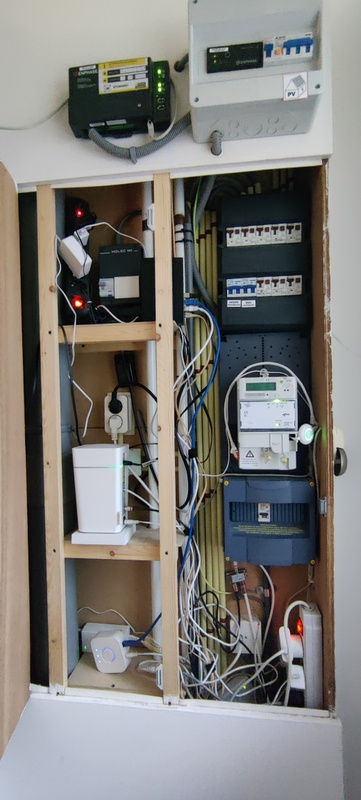 Afbeeldingslocatie: https://tweakers.net/i/RiT8OnXzYTiUjvVXT6j10XKq0M8=/x800/filters:strip_icc():strip_exif()/f/image/ZvsWo2uzztaQdQJgpBDhNkWj.jpg?f=fotoalbum_large