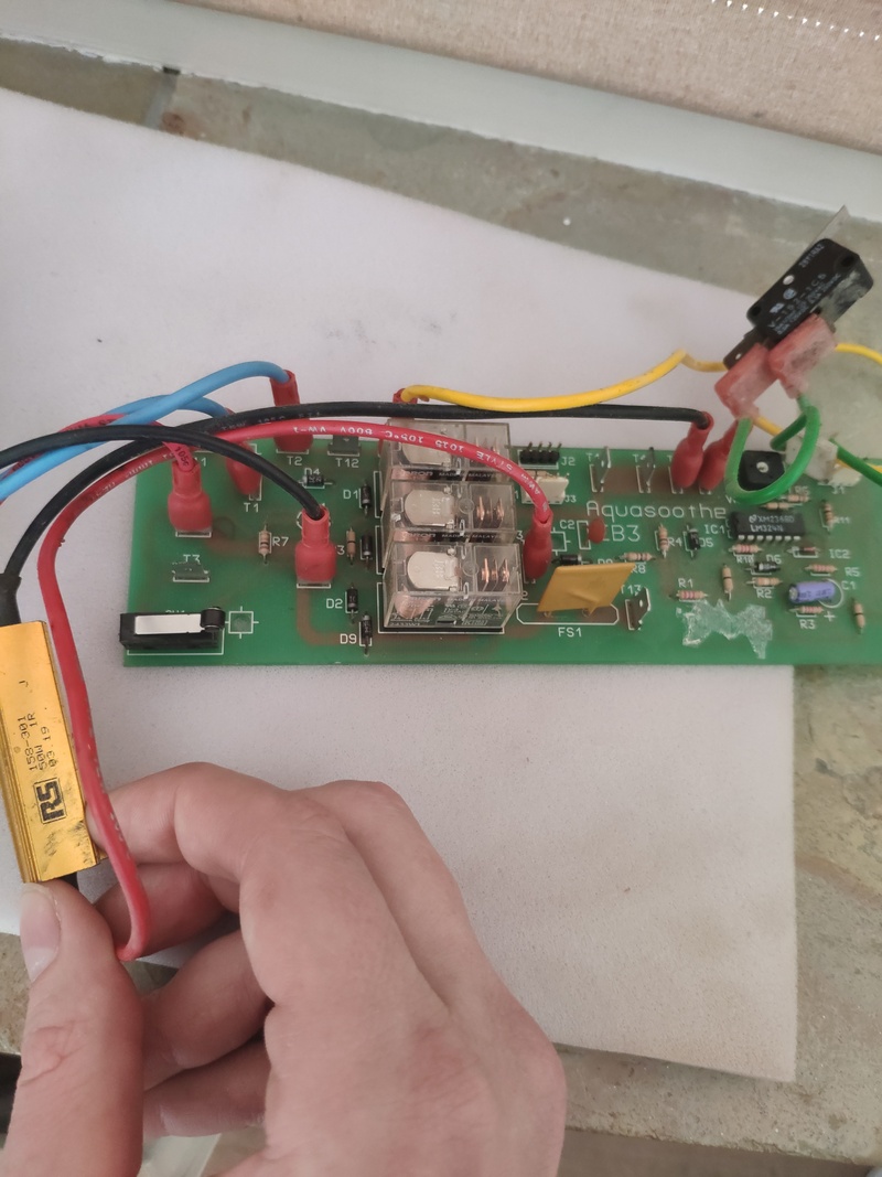 Afbeeldingslocatie: https://tweakers.net/i/Rl6nnweHiUUJ4byO8FN-Q42Oyq0=/800x/filters:strip_icc():strip_exif()/f/image/Uhwi8IBohcw8Bk5uaUa4HGoI.jpg?f=fotoalbum_large