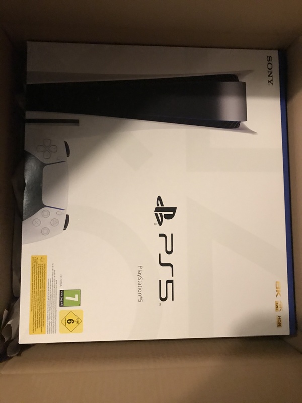 Afbeeldingslocatie: https://tweakers.net/i/RlztyFe3IF9bcZDbdvTkr6yFD6Q=/x800/filters:strip_icc():strip_exif()/f/image/EF93w4aLpkPRwcbmGnqZc3AV.jpg?f=fotoalbum_large