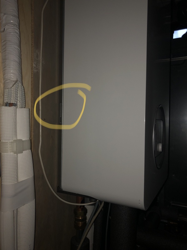 Afbeeldingslocatie: https://tweakers.net/i/RorZkphR5qpL34km3URG0TbMHVA=/x800/filters:strip_icc():strip_exif()/f/image/RVWGVKzmBav2SpqP7dg5ZydY.jpg?f=fotoalbum_large