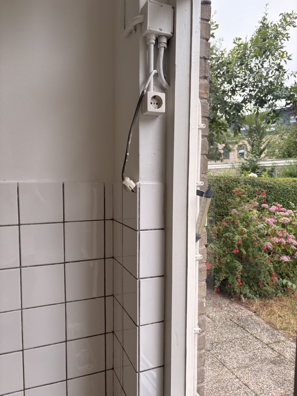 Afbeeldingslocatie: https://tweakers.net/i/RpVRUq1KOiV1J9gE6JoWKy4xoK4=/x800/filters:strip_icc():strip_exif()/f/image/D17czUlZYwph5JKybrFlJ78B.jpg?f=fotoalbum_large
