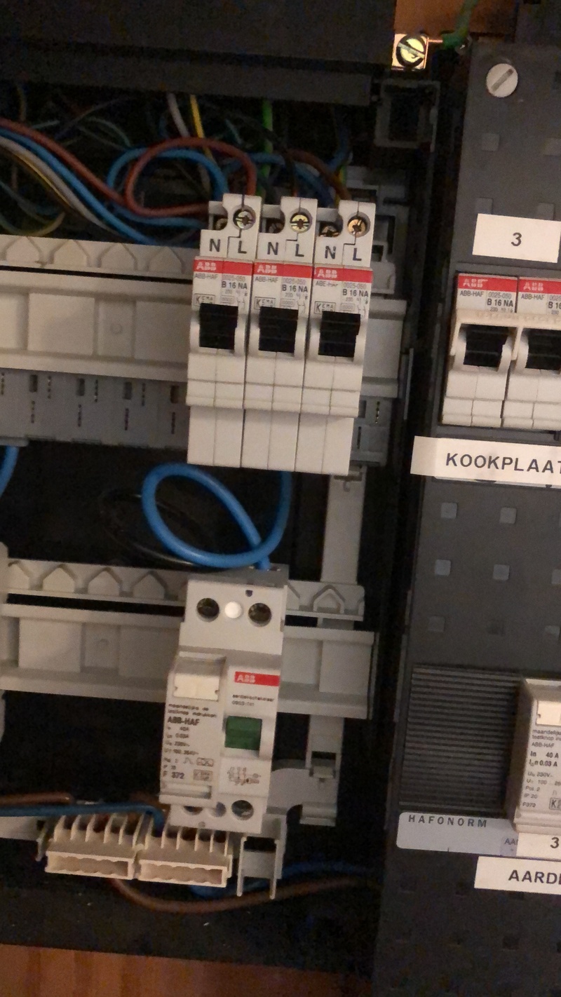 Afbeeldingslocatie: https://tweakers.net/i/RtnLdYTeulkdiAdNczWmreBZdn0=/800x/filters:strip_icc():strip_exif()/f/image/TeUc295TwR81rjV0HC0KNUwG.jpg?f=fotoalbum_large