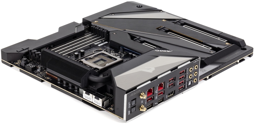 Gigabyte Z590 Aorus Xtreme IO