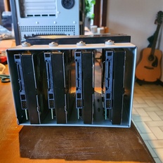 Afbeeldingslocatie: https://tweakers.net/i/RvxuqPuWsa-P55pARNavxwkCfaA=/232x232/filters:strip_icc():strip_exif()/f/image/wFHawVdm6V4i8RDHDWZmyCUg.jpg?f=fotoalbum_tile