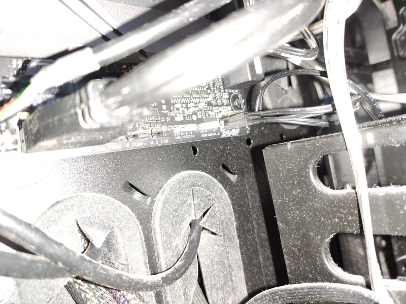 Afbeeldingslocatie: https://tweakers.net/i/RybfpPwegk2F-LgnksdTTu6fcRs=/800x/filters:strip_icc():strip_exif()/f/image/X2zOVAiYyMDGYrP97wYMGhPj.jpg?f=fotoalbum_large