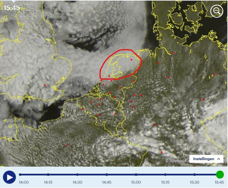 Afbeeldingslocatie: https://tweakers.net/i/RzYlQlnK0ysNzuoCNrP3mPdUqII=/800x/filters:strip_icc():strip_exif()/f/image/Z3r1zqBqLdyIDiMcwpmIphVV.jpg?f=fotoalbum_large