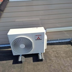 Afbeeldingslocatie: https://tweakers.net/i/S-HQ4qXba-IAMSkPWpANxhzaXus=/232x232/filters:strip_icc():strip_exif()/f/image/kSToG0bDGletUMsdL2IIFD03.jpg?f=fotoalbum_tile