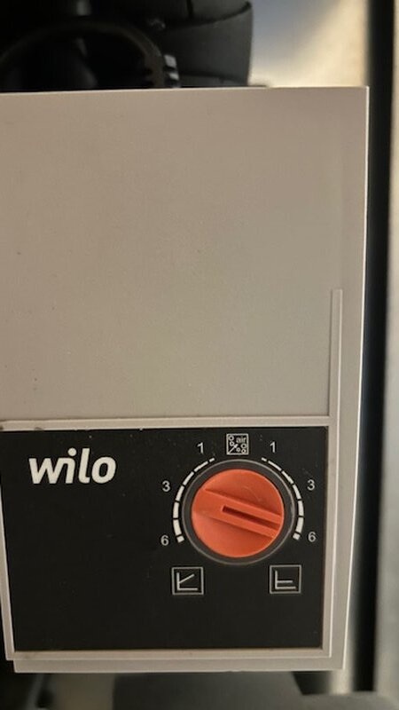 Afbeeldingslocatie: https://tweakers.net/i/S2pyoQ3Q8YTYrTnuo1hs4yVkR1c=/fit-in/4920x3264/filters:max_bytes(3145728):no_upscale():strip_icc():strip_exif()/f/image/OS5TW7tyq4xuduZEWXmtMLTR.jpg?f=user_large