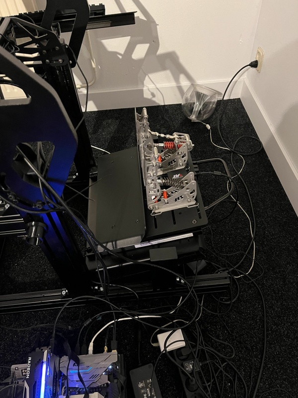 Afbeeldingslocatie: https://tweakers.net/i/S5kUqZ3hs9mlU4IWspL5qq61dHY=/x800/filters:strip_icc():strip_exif()/f/image/zhzk1UWe2oY7GfVS9PJN67gG.jpg?f=fotoalbum_large