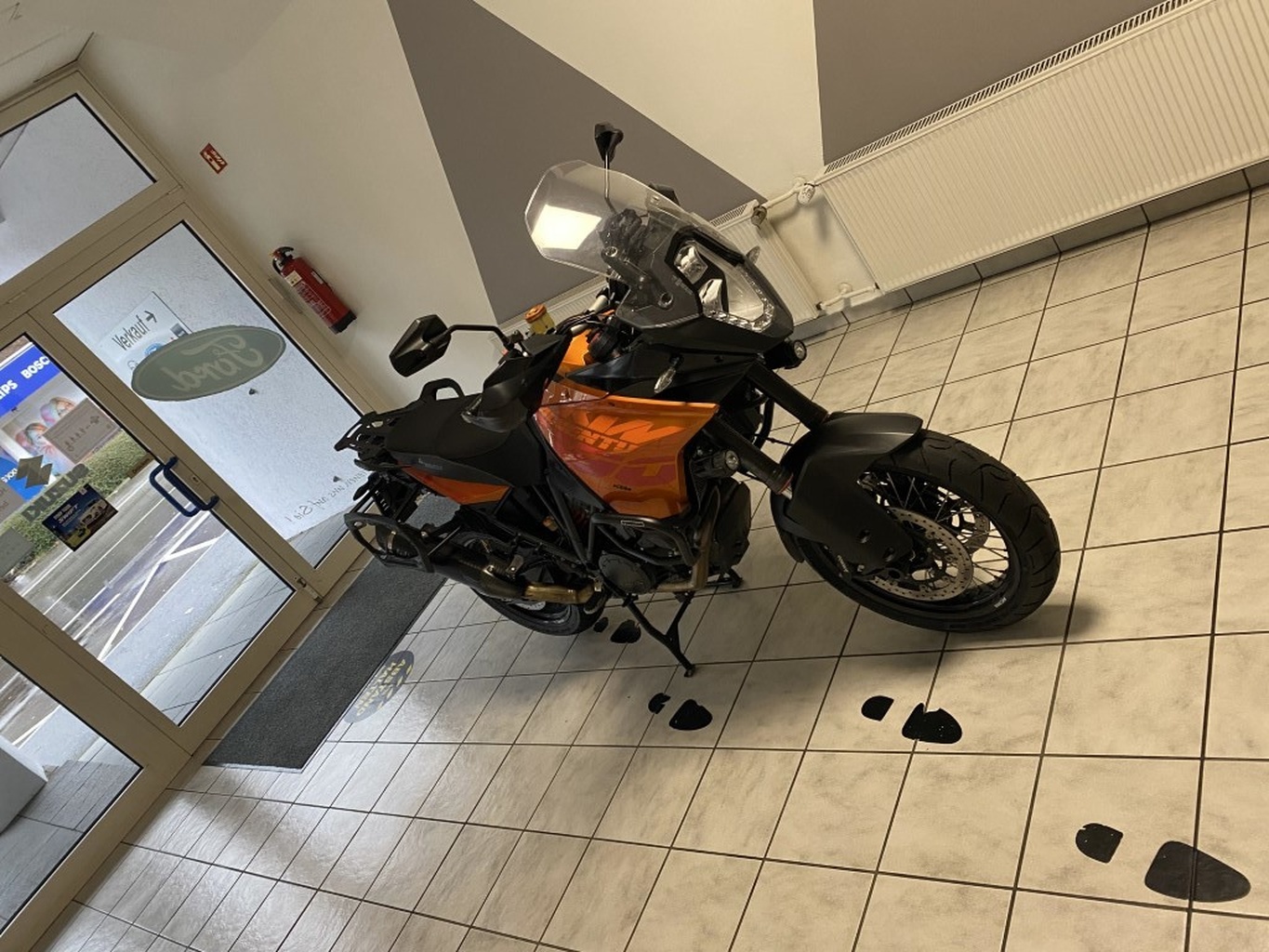 Afbeeldingslocatie: https://tweakers.net/i/S8i5Pe1WnYVwcZFA5q7aG5tDBcA=/full-fit-in/4920x3264/filters:max_bytes(3145728):no_upscale():strip_icc():fill(white):strip_exif()/f/image/04kZW22x6jNkpiDzxDGmXt2M.jpg?f=user_large
