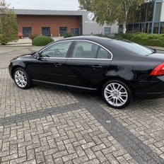 Afbeeldingslocatie: https://tweakers.net/i/S9mxHweg2vrUsqv_RdSbQjORJHE=/232x232/filters:strip_icc():strip_exif()/f/image/m2Cm9NkXLIFKyScAecqoFjWF.jpg?f=fotoalbum_tile