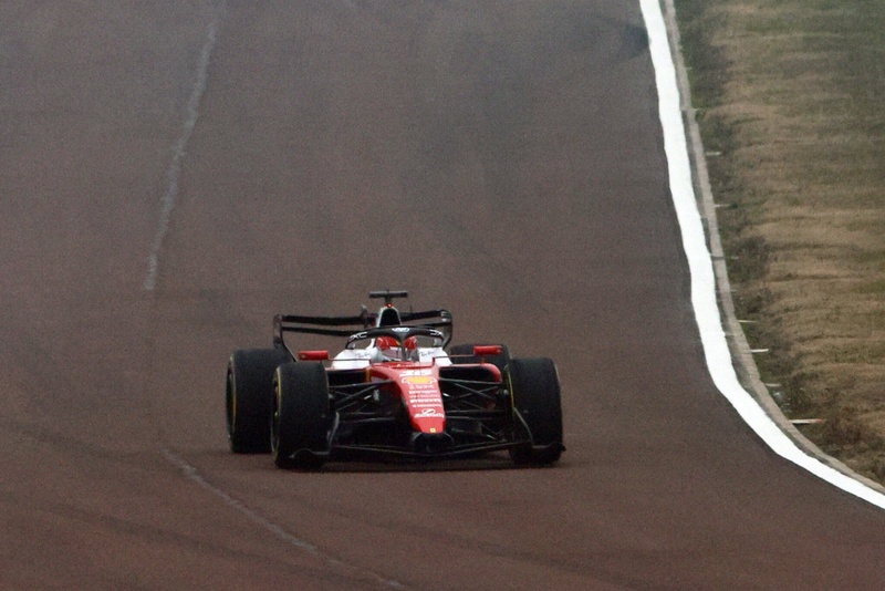 Afbeeldingslocatie: https://tweakers.net/i/SA3ZEiPgaaTWP40ObEbLsD1WKG0=/800x/filters:strip_icc():strip_exif()/f/image/Dl4QR26hlRGZNhlY0zo5Y2rd.jpg?f=fotoalbum_large