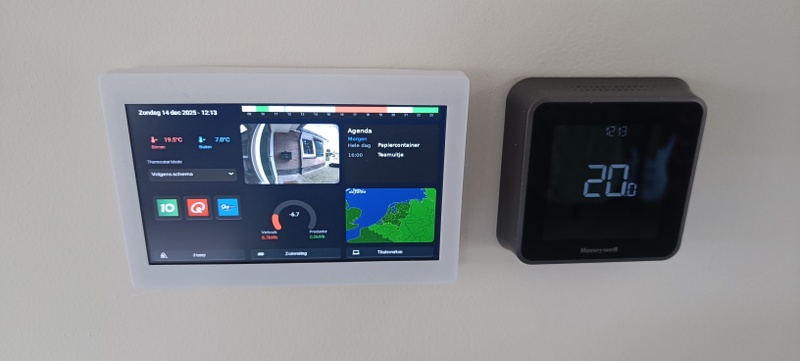 Afbeeldingslocatie: https://tweakers.net/i/SAqlOpnsC24LQ2-8kVSPwhqqMug=/800x/filters:strip_icc():strip_exif()/f/image/g6N9in870IJ8Y1Jl0hsBQWBc.jpg?f=fotoalbum_large