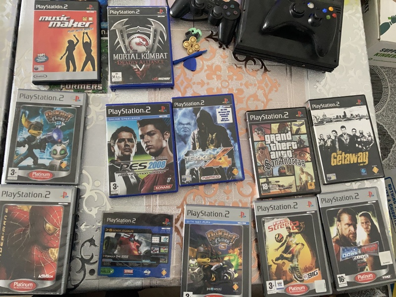 Afbeeldingslocatie: https://tweakers.net/i/SBdmBM5PMh571iXGWoNjiDnJv60=/800x/filters:strip_icc():strip_exif()/f/image/bHlaH0BXyf8If1Uq73QMhlnC.jpg?f=fotoalbum_large