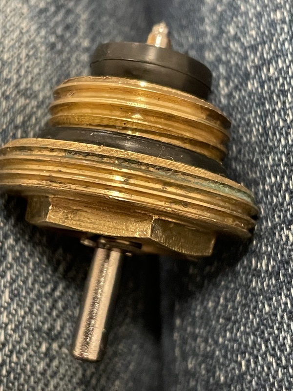 Afbeeldingslocatie: https://tweakers.net/i/SFP2VsYzHgXIDMAaSMzZKF9jn_c=/x800/filters:strip_icc():strip_exif()/f/image/3cNhnrVrq7m10mo63G59vhbo.jpg?f=fotoalbum_large